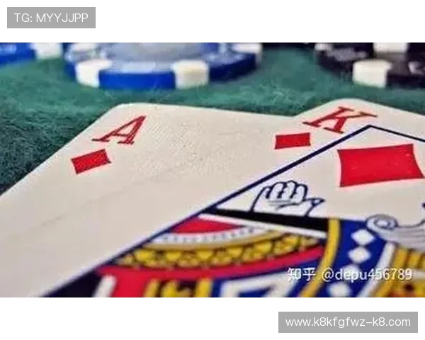 梭哈德州扑克比赛中取胜的关键策略与心理战术全面解析 梭哈德州扑克比赛中取胜的关键策略与心理战术全面解析